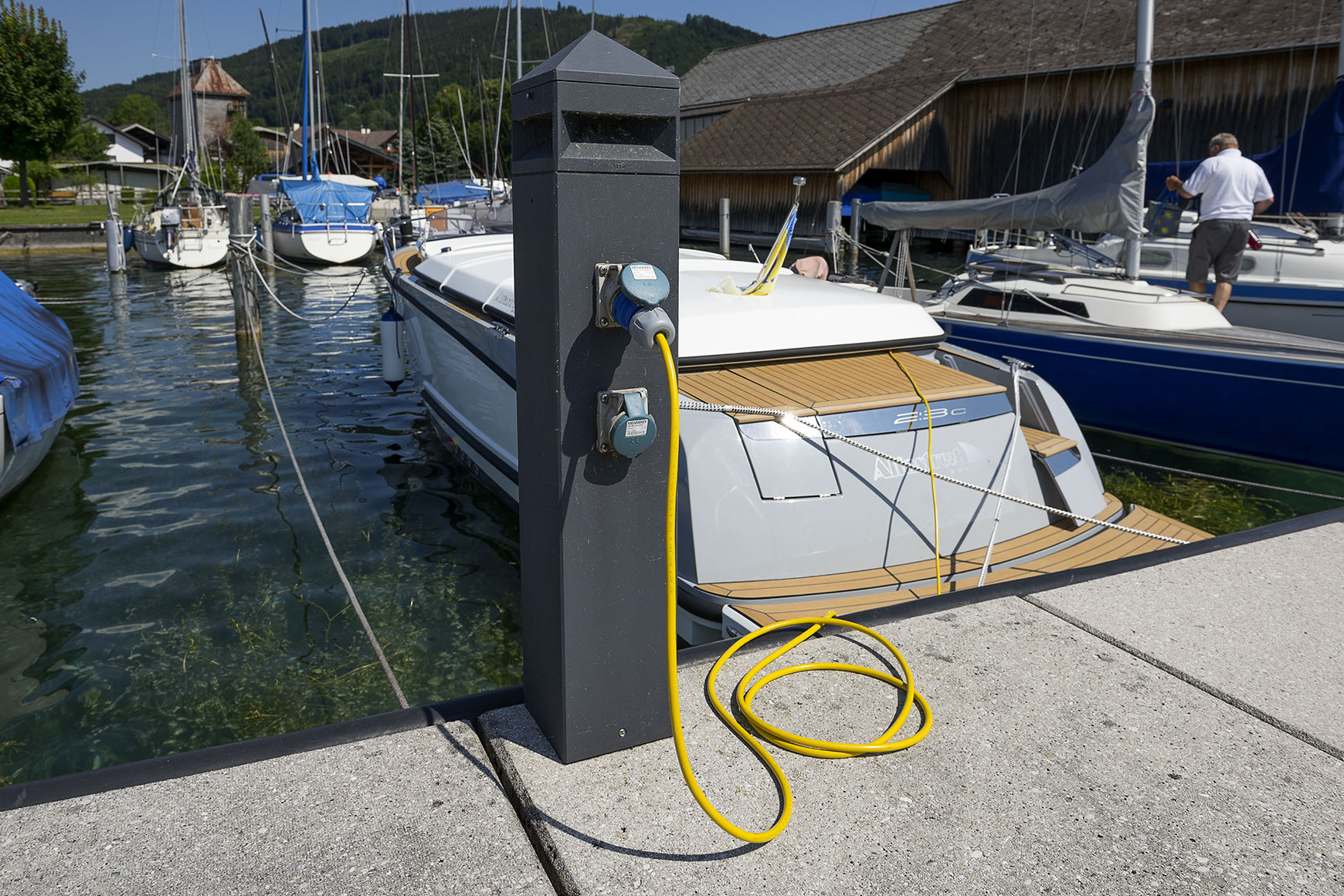 Yachthafen im Häuplhof direkt am Attersee © costadedoi